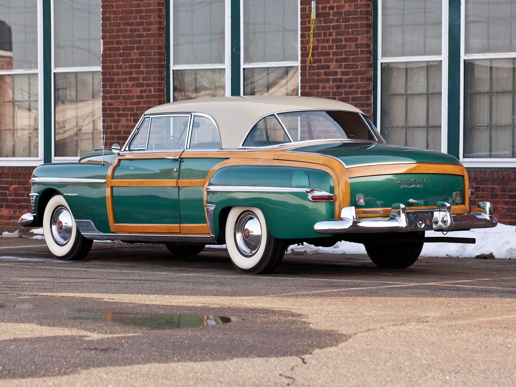 Chrysler New Yorker Town & Country Sedan 1950 i