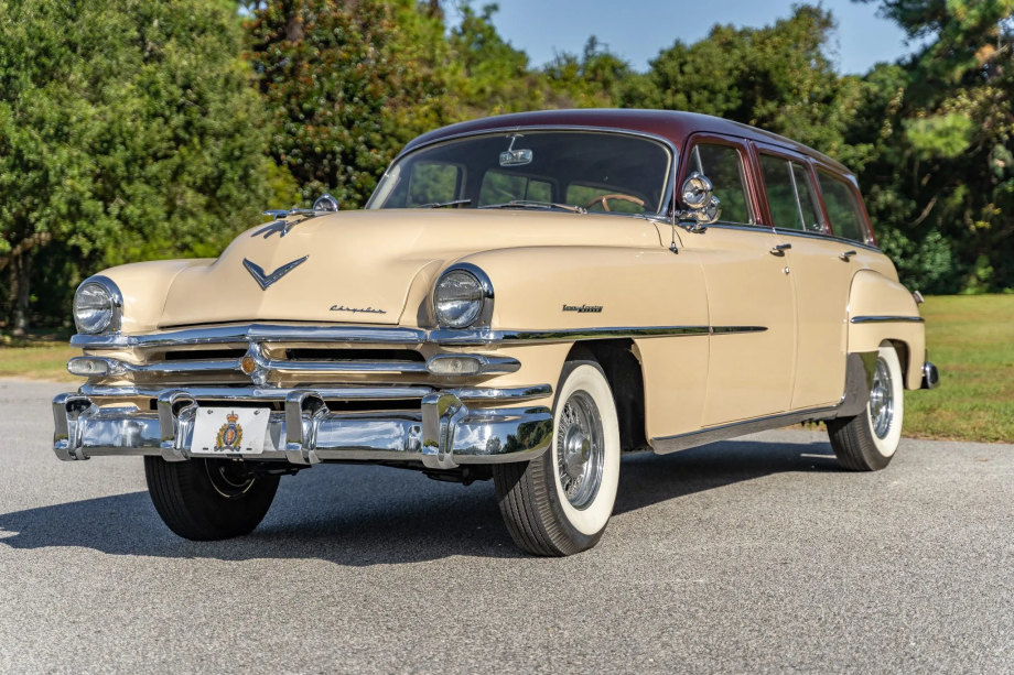 Chrysler New Yorker Town & Country Wagon 1953 bringatrailer 