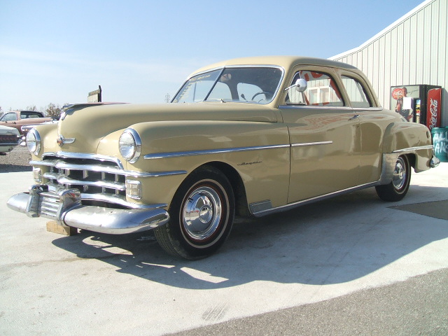 Chrysler Royal Coupe 1950 countryclassiccars com  7155_2