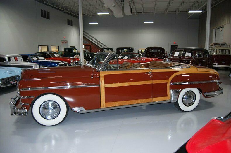 Chrysler t & c Woody Convertible 1949 smclassiccars com 1949-chrysler-town-amp-country-woody-convertible-ellingson-motorcars-5