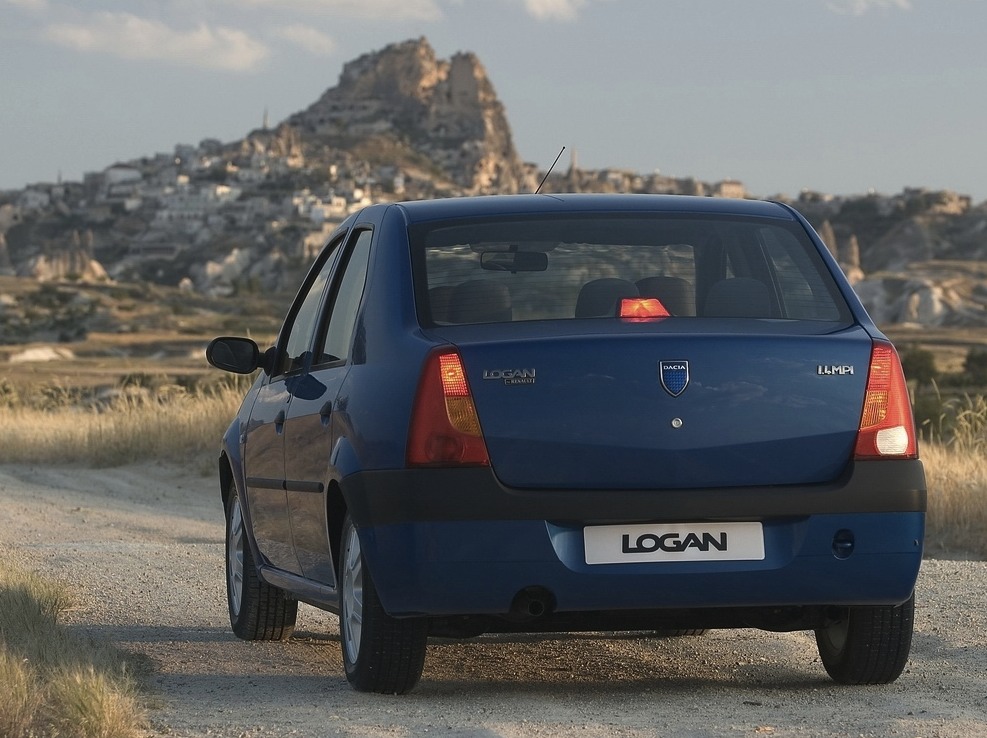 Dacia Logan 2006 bestcarmag com 4259768dacia-logan-romania-2006b