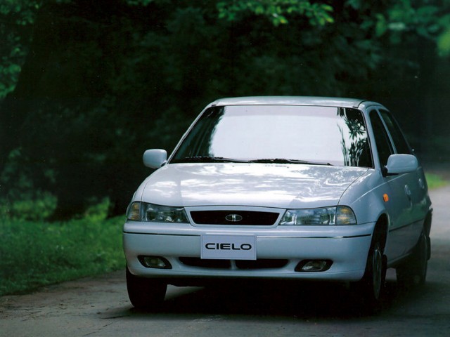 Daewoo Nexia, Cielo Sedan 1994 autoevolution com DAEWOO-Cielo-Nexia-130_5