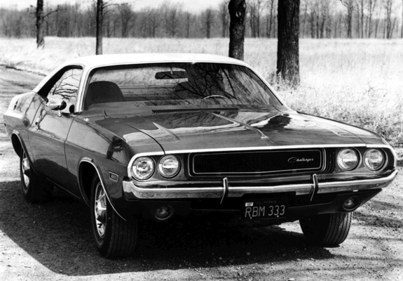 Dodge Challenger 1970 favcars dodge_challenger_1970_images_1_b
