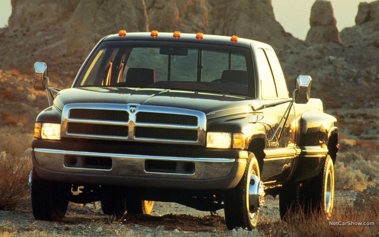 Dodge Ram 3500 Club Cab 4WD V8 1996 605e05d4