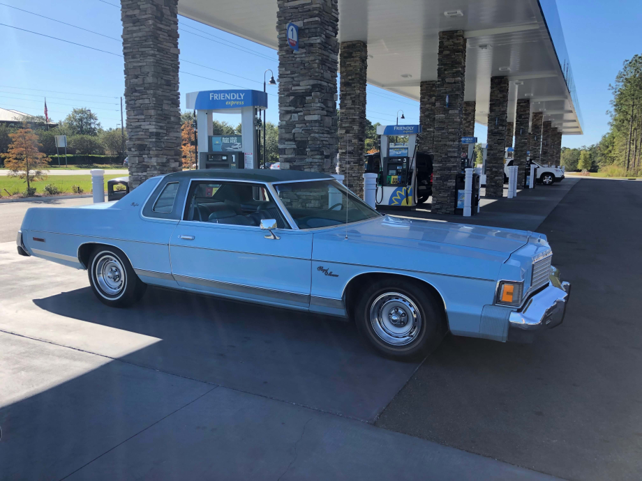 Dodge Royal Monaco Brougham Sedan 2-door 1977 myimages