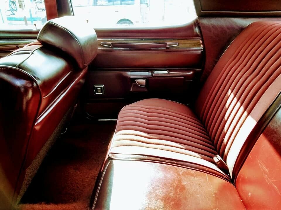Dodge Royal Monaco Brougham Sedan 4-door 1977 smclassiccars 