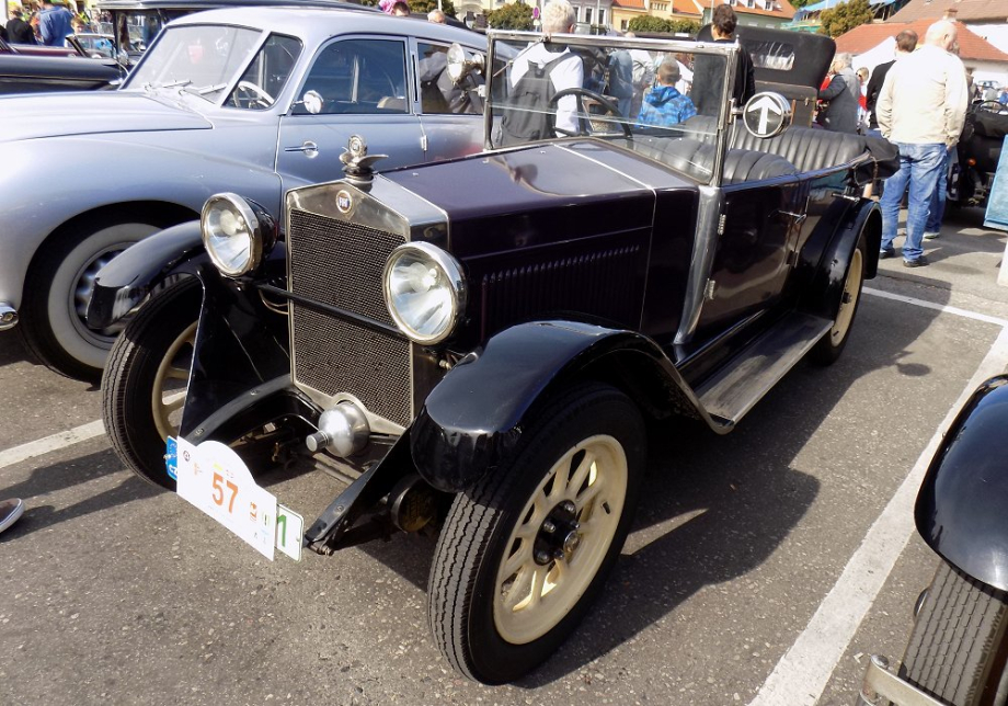 Fiat 509A Torpedo 1925 auta5p