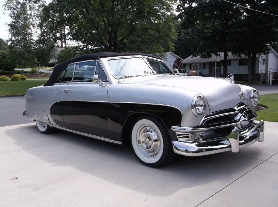 Ford Crestliner Convertible 1950 gaaclassiccars com 1950-ford-crestliner