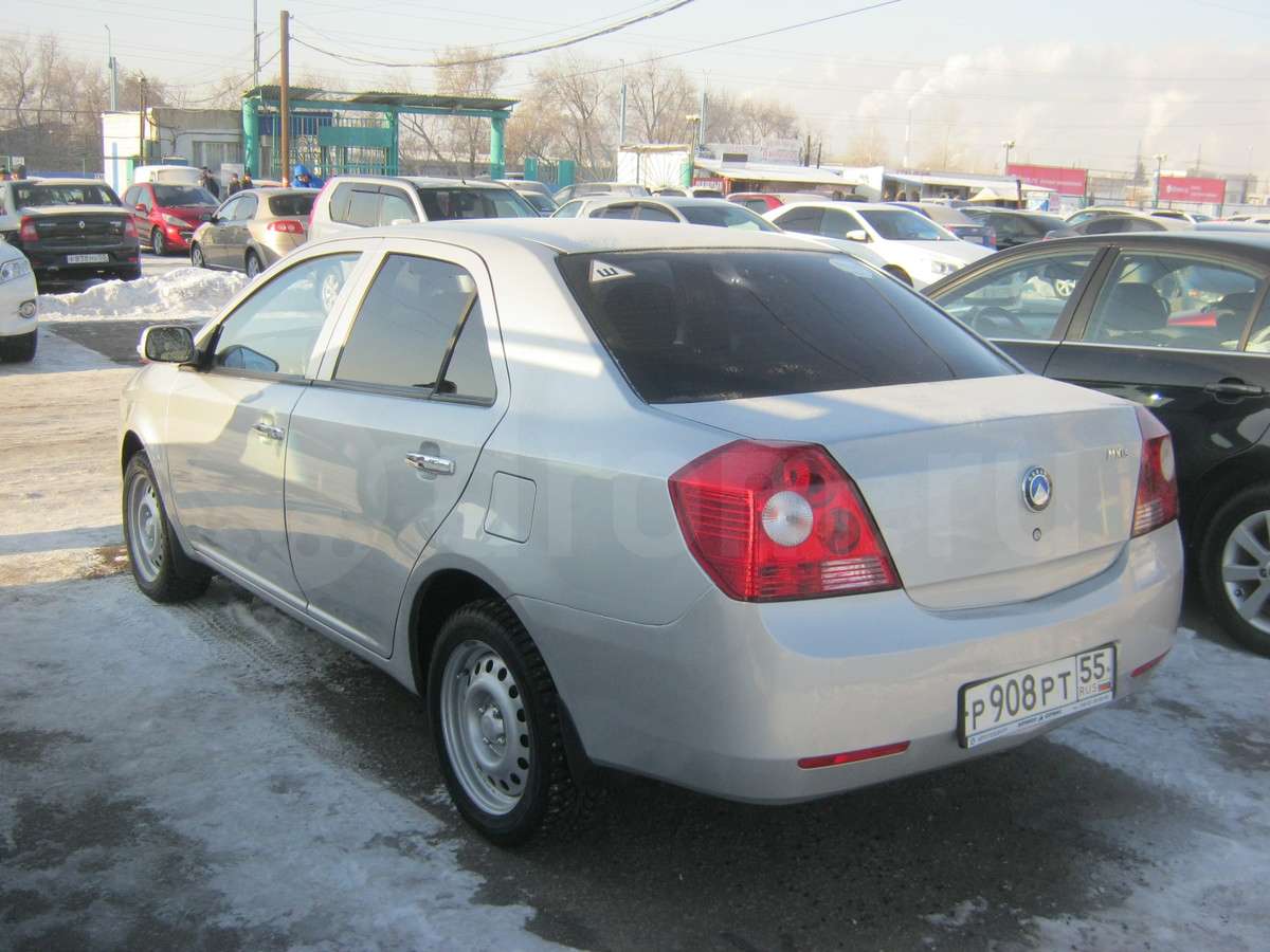 Geely MK 2011 loockatthecar org R