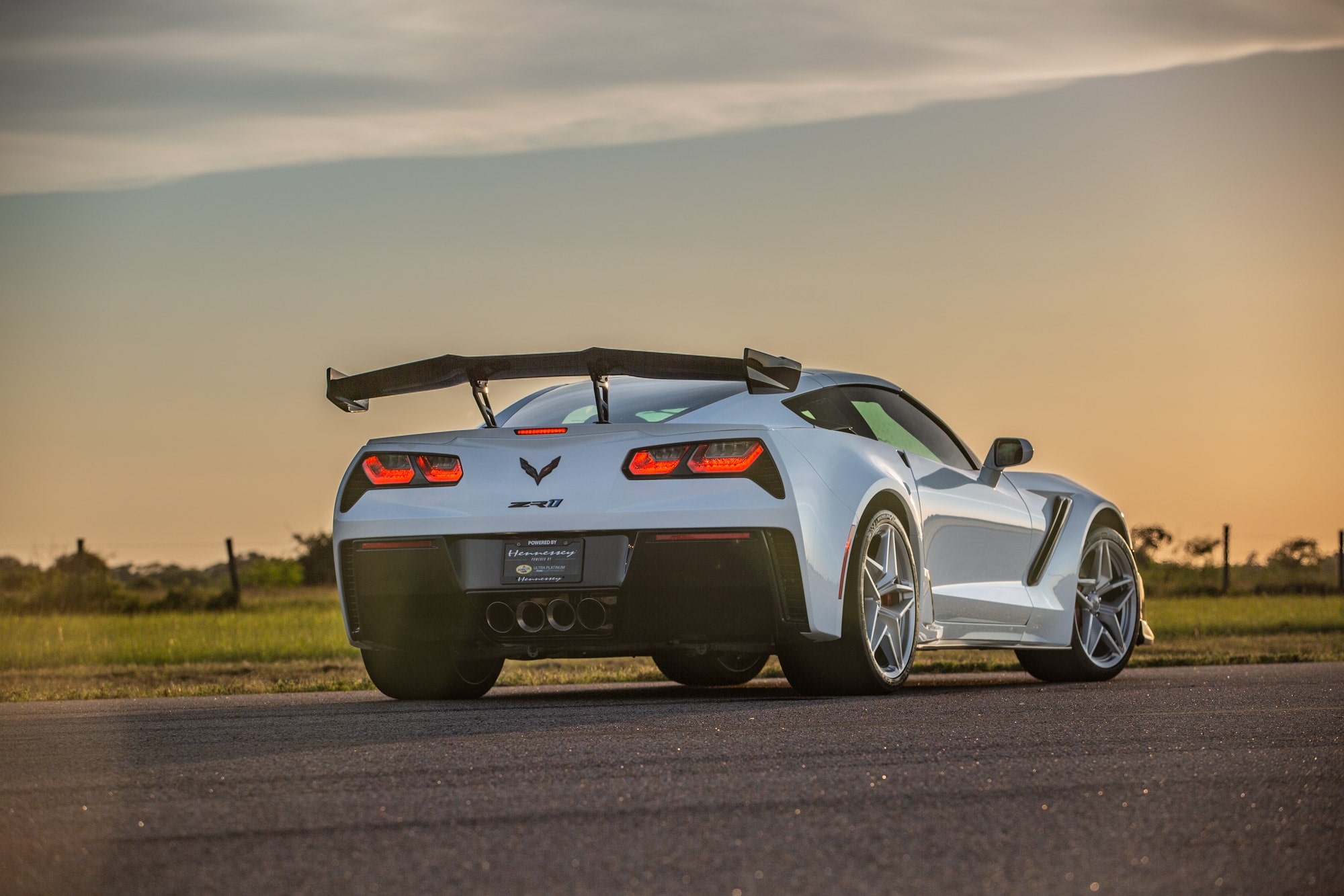 Hennessey Chevrolet Corvette ZR1 2019 ZR1-Corvette-2019-White-Hennessey8-min