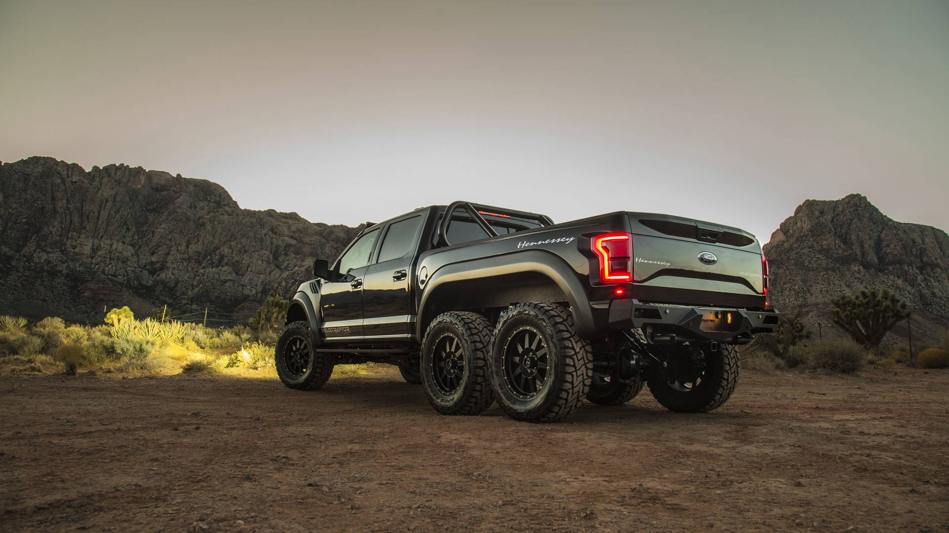 Hennessey Ford VelociRaptor V6 HPE600 6x6 2019 motor1 com hennessey-velociraptor-6x6