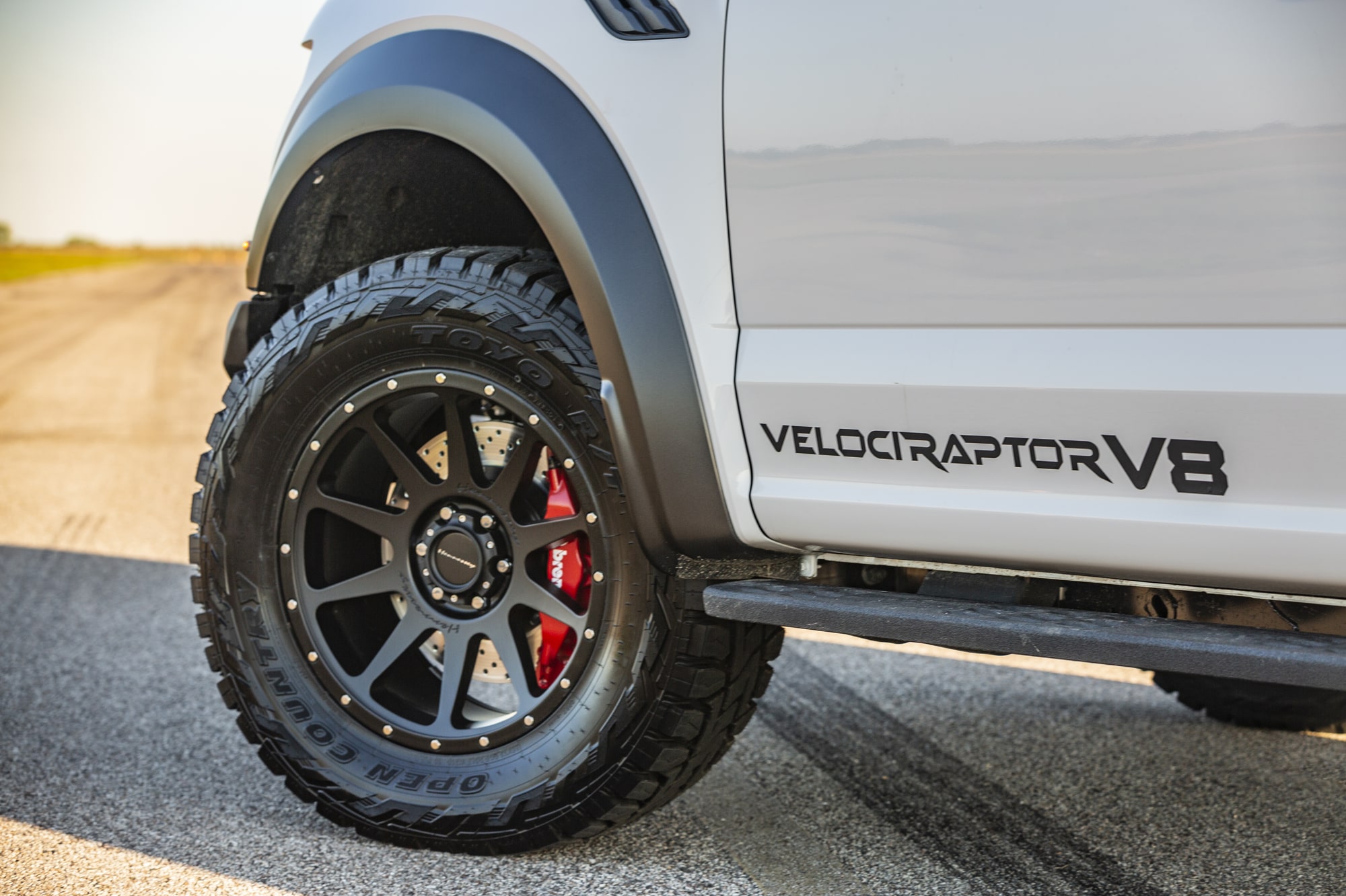 Hennessey Velociraptor V8 Conversion White 2019 Hennessey-Velociraptor-V8-White-Sunset_05-min