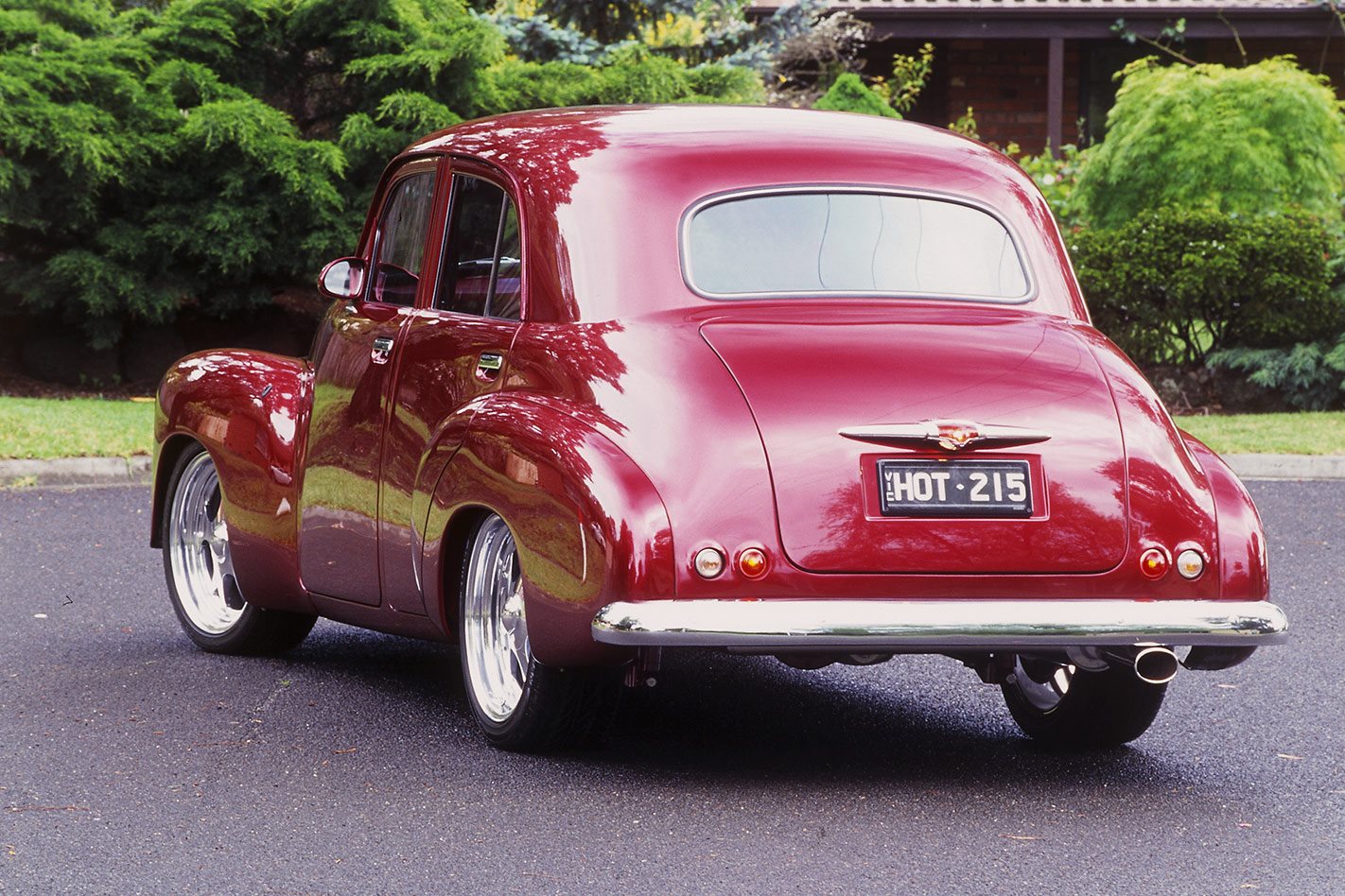 Holden 48-215 FX Sedan 1948 streetmachine