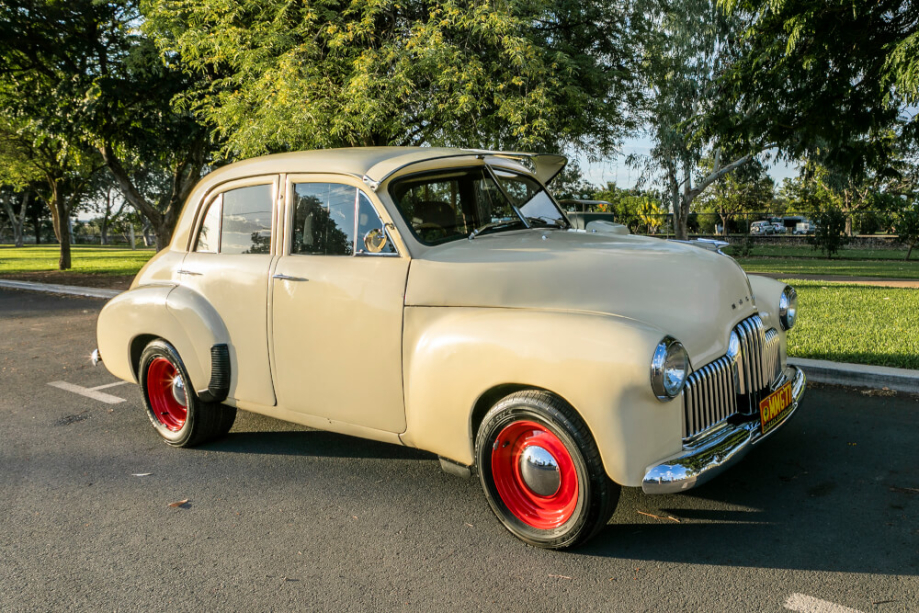 Holden FX 48-215 Sedan 1951 justauto