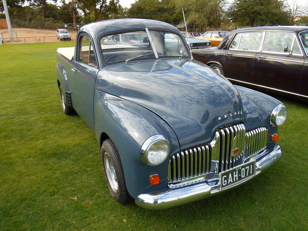 Holden FX 48-215 Ute 1952  live