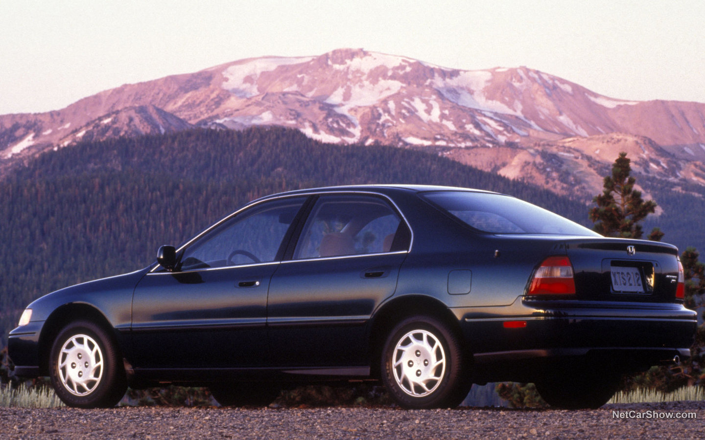 Honda Accord Sedan 1994 honda-accord-sedan-1994-43628bc8_9617486