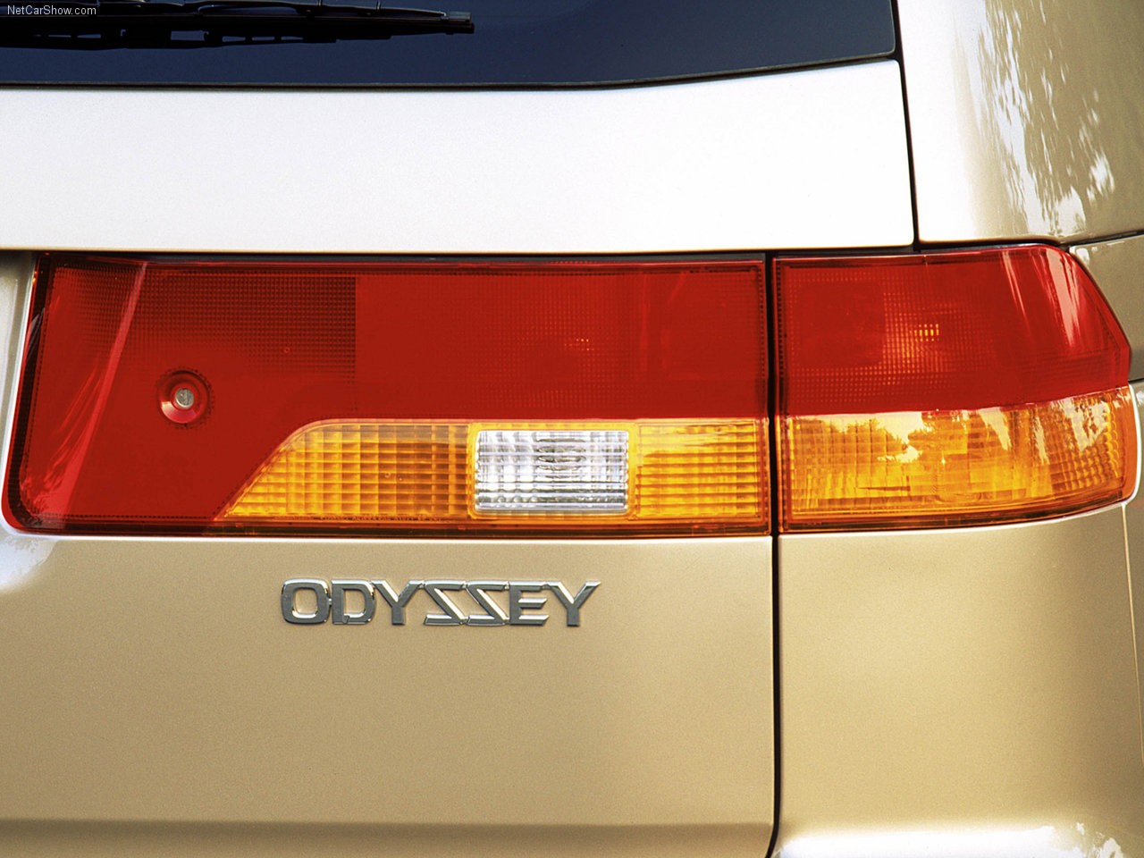 Honda Odyssey 2002 Honda-Odyssey-2002-1280-09