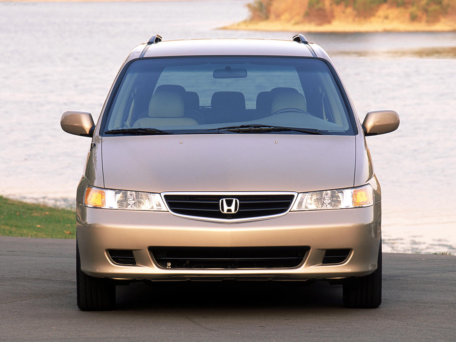 Honda Odyssey 2002 Honda-Odyssey-2002-1600-04