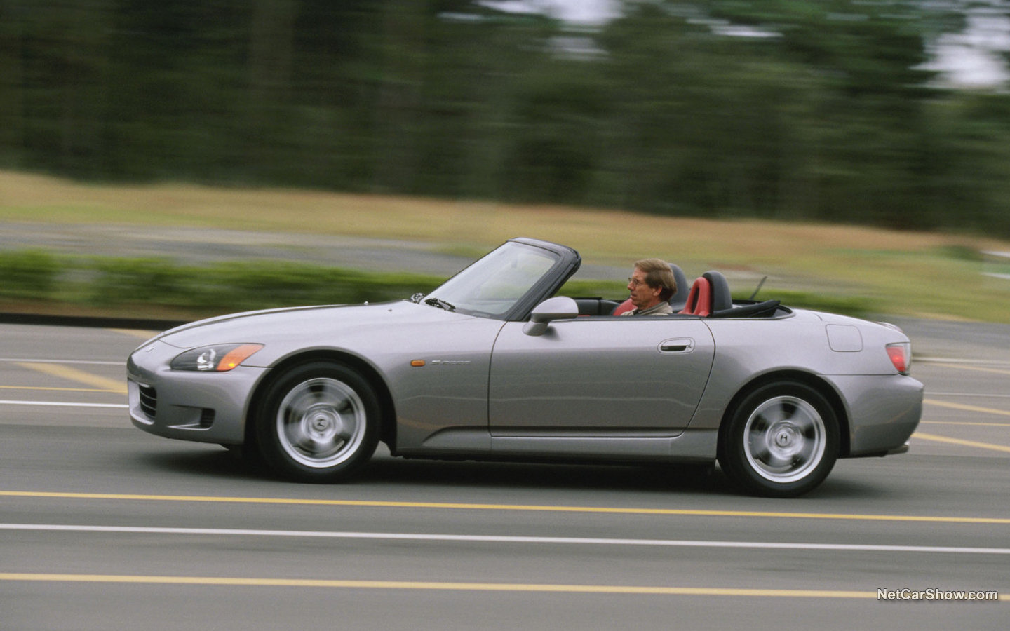 Honda S2000 2000 a110434c