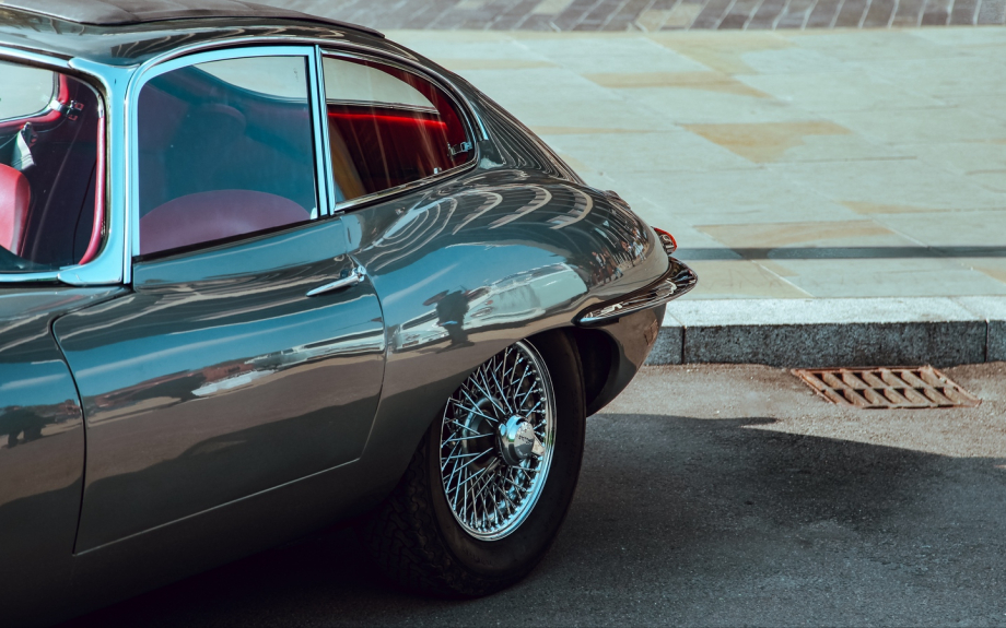 Jaguar E-Type 1965 jaguar_side_view_retro_115039_1440x900