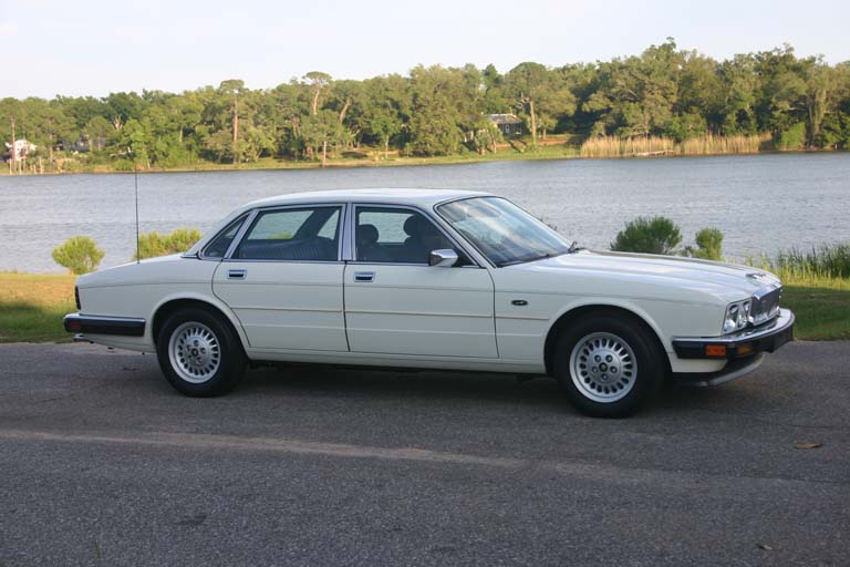 JAGUAR XJ6 1989 momentcar 