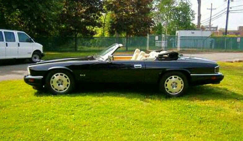 Jaguar XJS Convertible 1984 i
