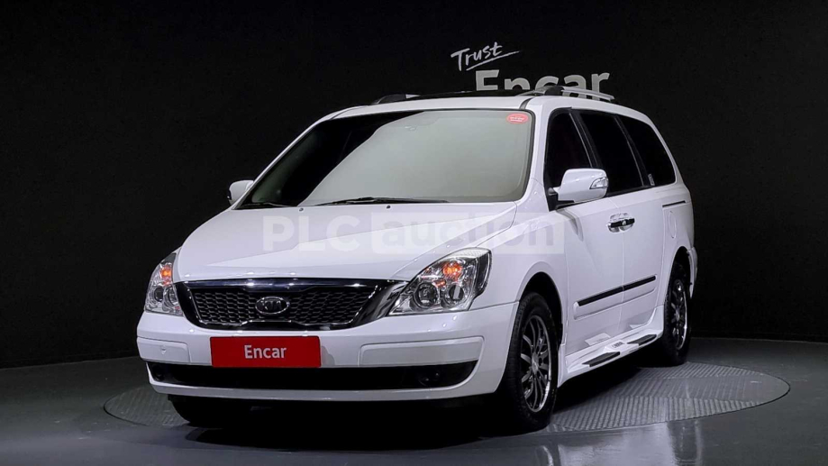 KIA Carnival 2012 img