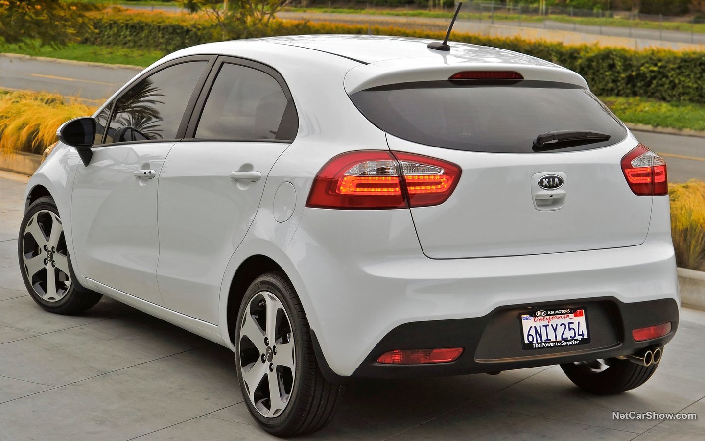 KIA Rio  Hatchback 2012 5e4dbd8c