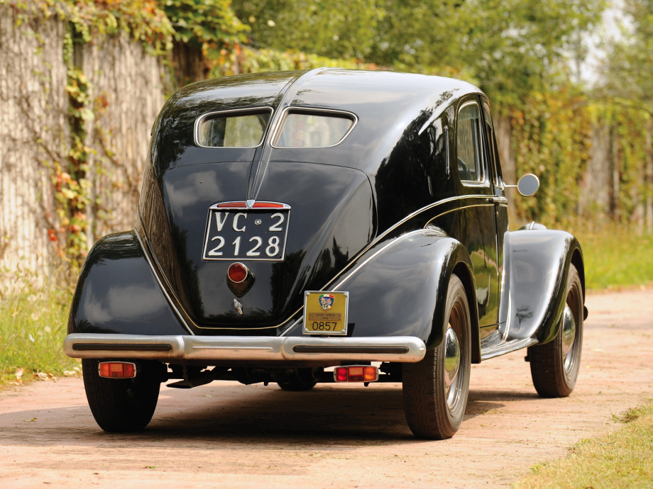 Lancia Aprilia Berlina 1937 s1
