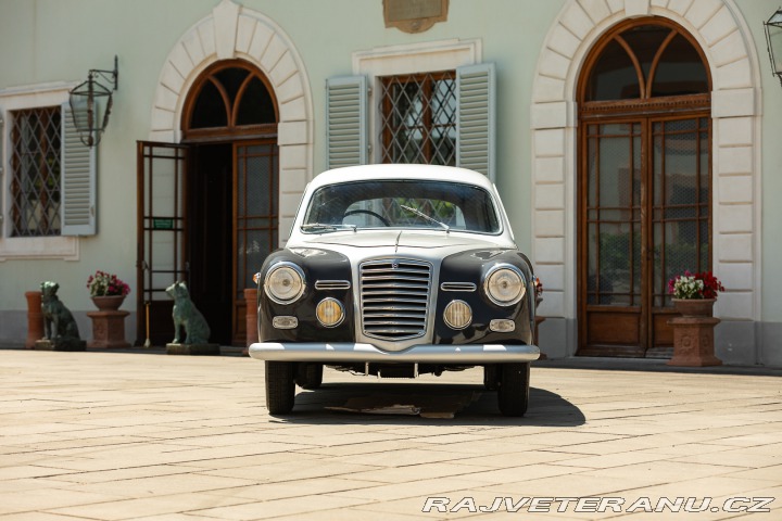 Lancia Augusta Coupé Ghia Fuoriserie 1934  rajveteranu 