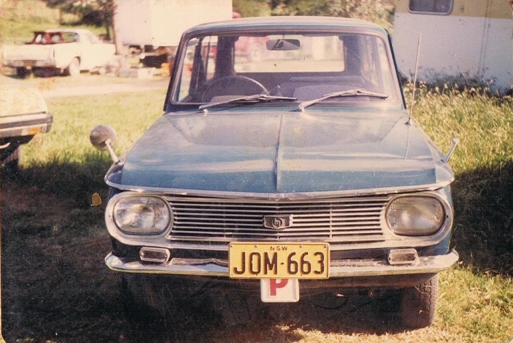 Mazda Familia 1000 Sedan 4-door 1968 assets