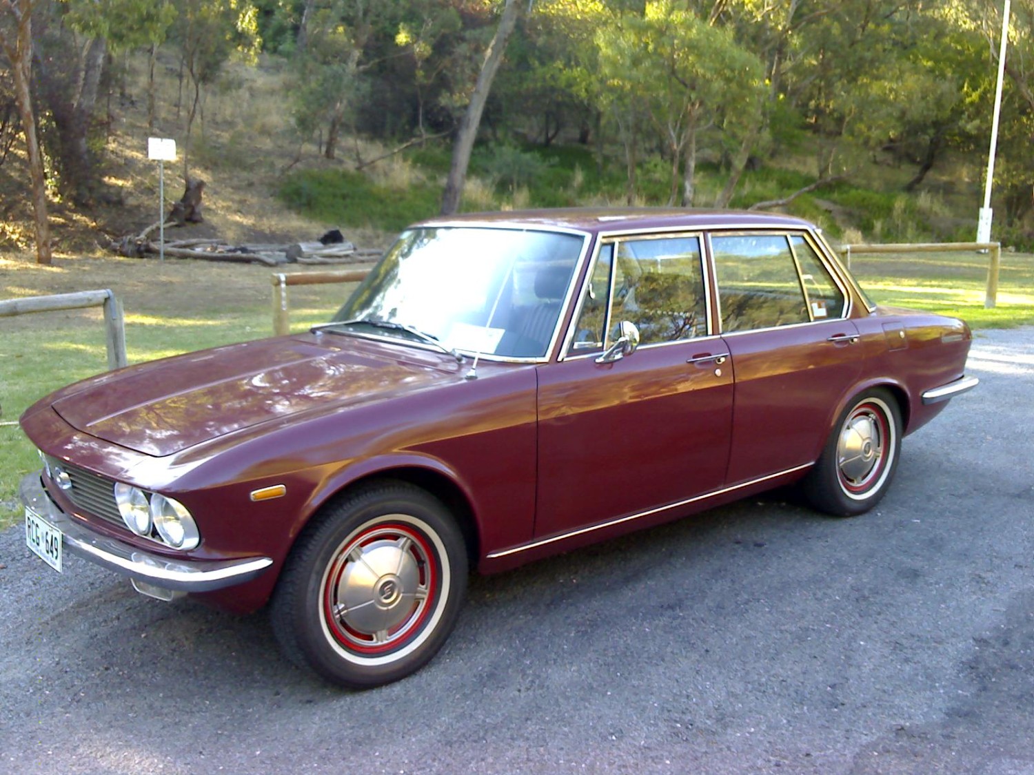 Mazda Familia-323 1500 Sedan Deluxe 4-door 1969 assets