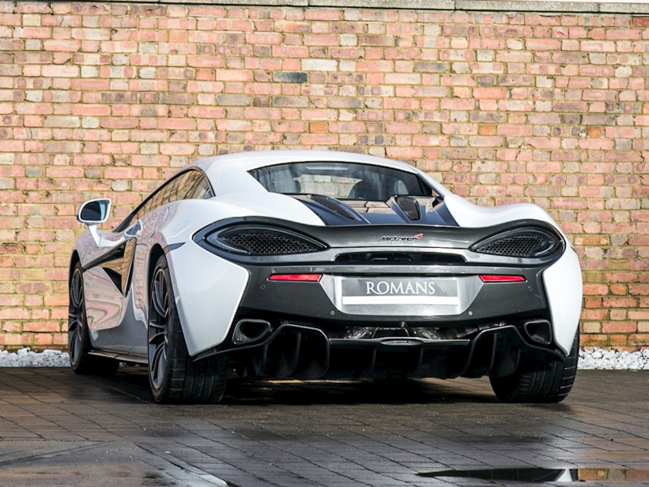 McLaren 570S 2015 uk
