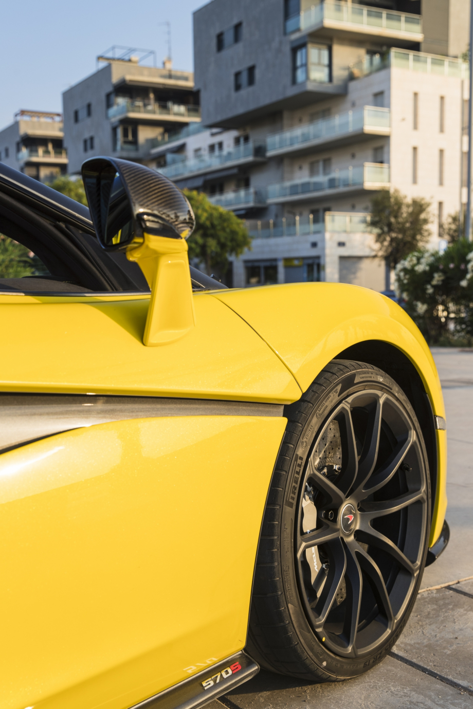 McLaren 570S Spider 2017 Small-7992--McLaren-570S-Spider---Sicilian-Yellow