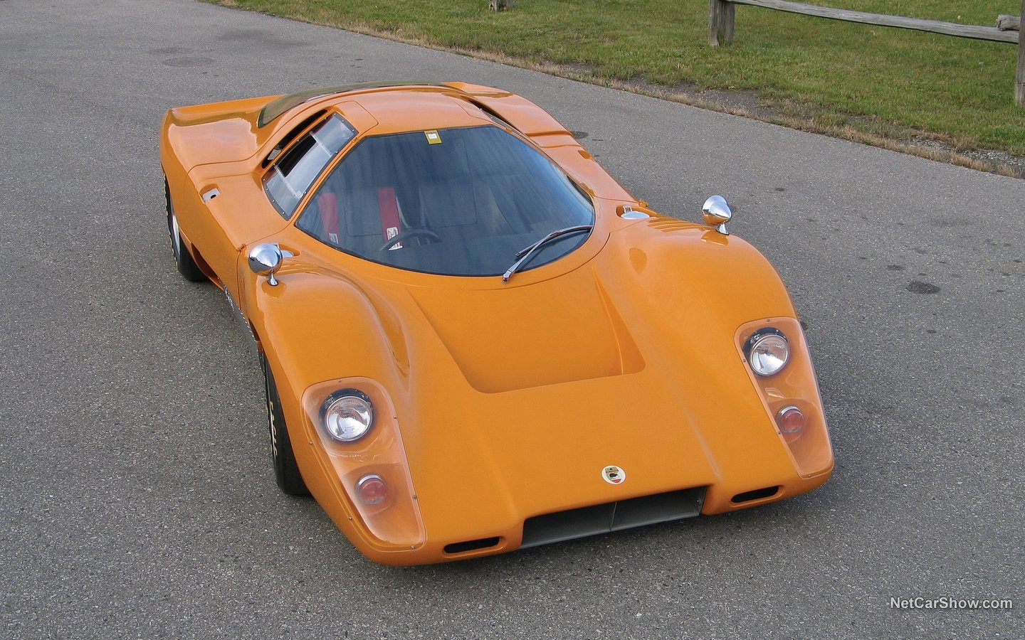 McLaren M6GT 1969 d4d18433