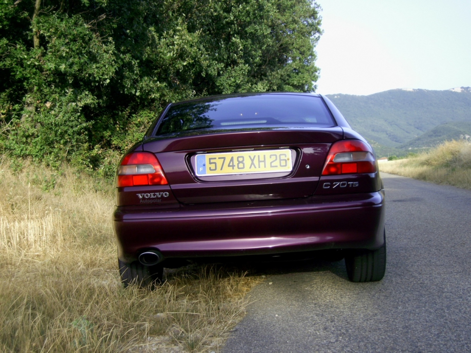 réduc - 230709 Barcelonne 26 Volvo C70 T5 ccc