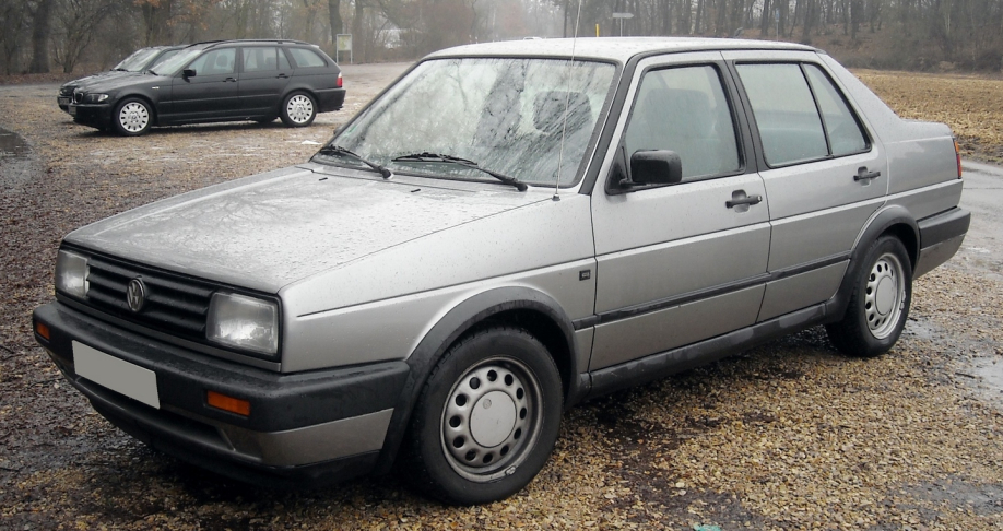 Volkswagen Jetta Sedan 4-door 1990 aaa momentcar 