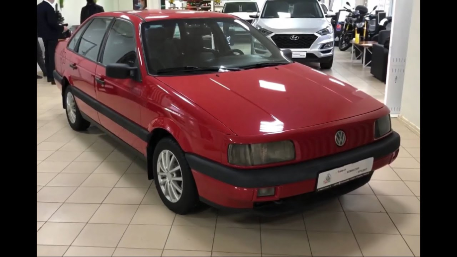 Volkswagen Passat Sedan 1990 i