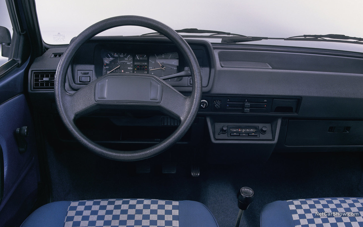 Volkswagen Polo 1982 b5e6b25e