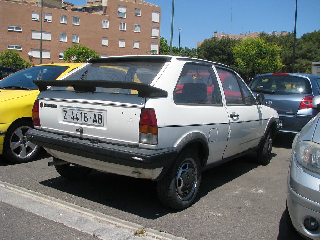 Volkswagen Polo Coupe 1988 live