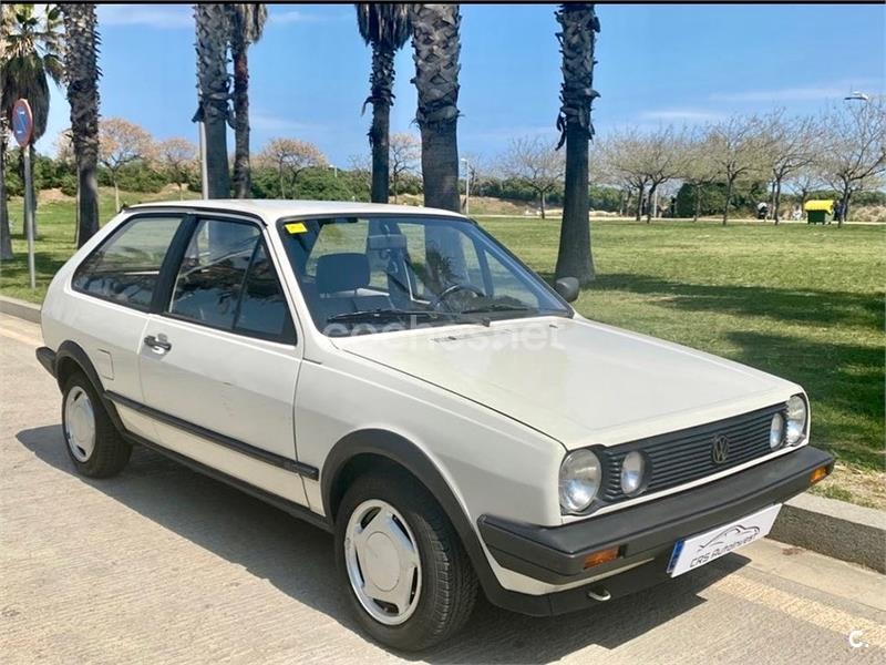 Volkswagen Polo Coupé Hatchback 3-door 1989 a