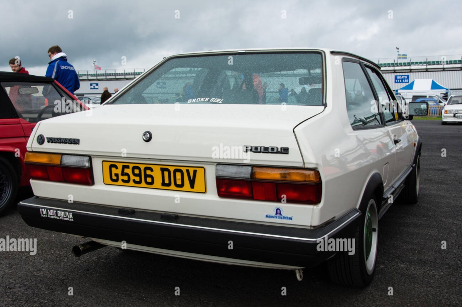 Volkswagen Polo Sedan Classic Coupé 2-door 1989 c8