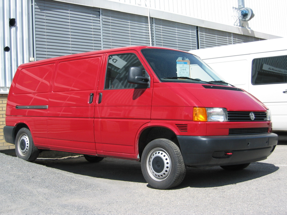 Volkswagen T4 Transporter Van 1990 gomotors 