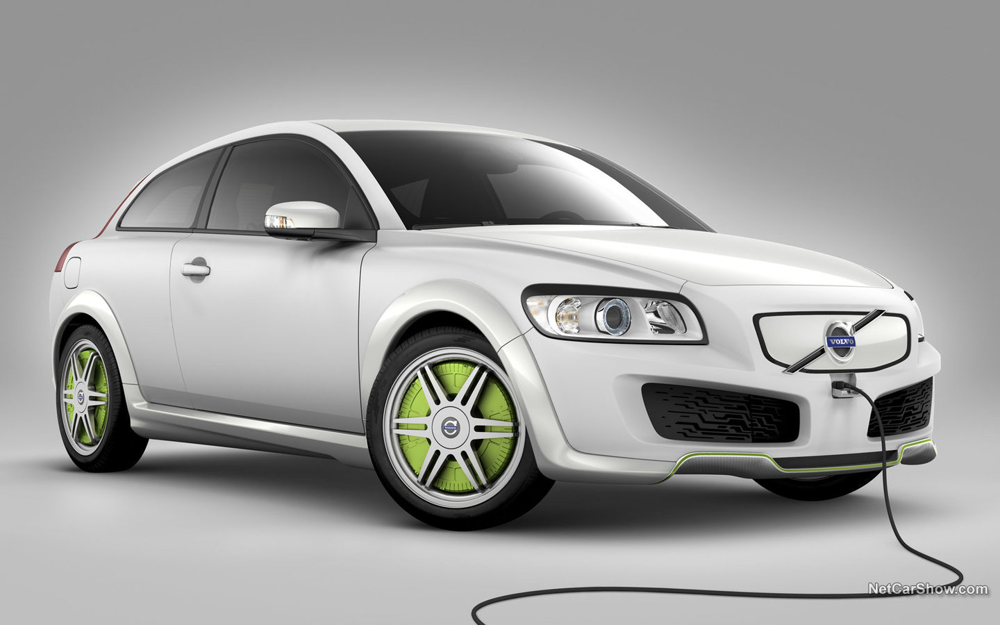 Volvo 40 ReCharge Concept 2007 01c16005