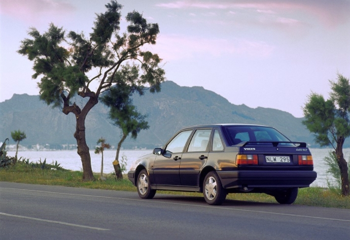 volvo 440 GLT 1988 media