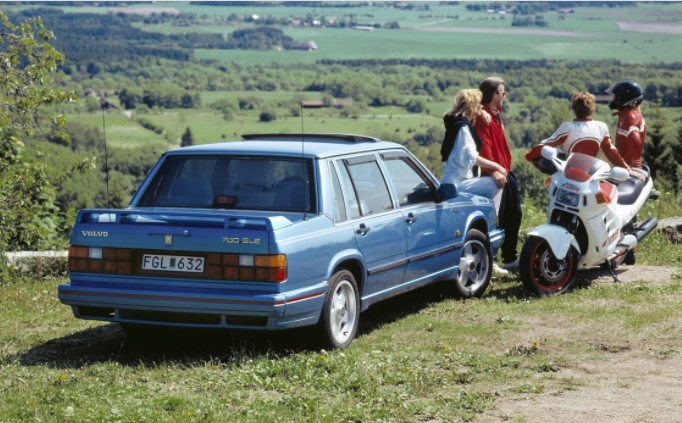 Volvo 740 GLE 1985 c