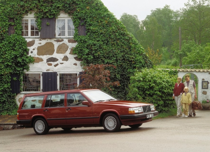 Volvo 940 Estate 1990 g