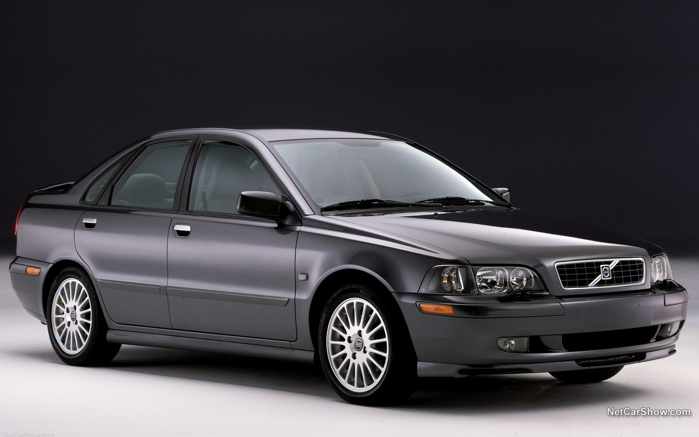 Volvo S40 2001 b4f82f83