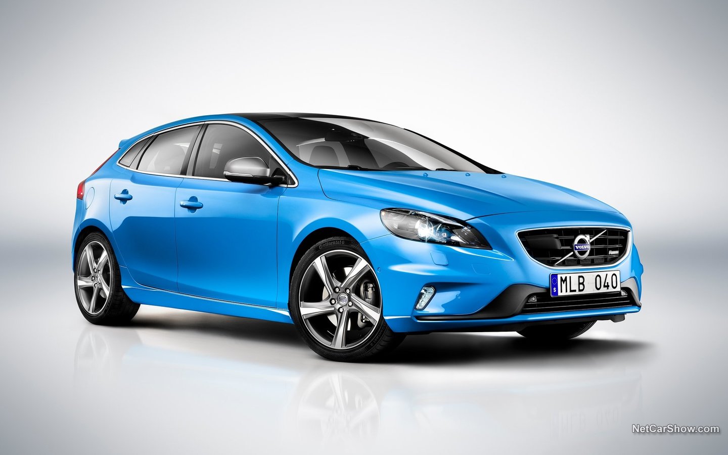 Volvo V40 R-Design 2013 0045ebde