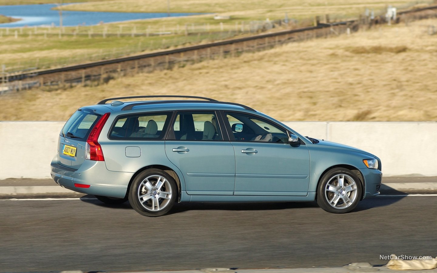 Volvo V50 2008 4f9bfe4e